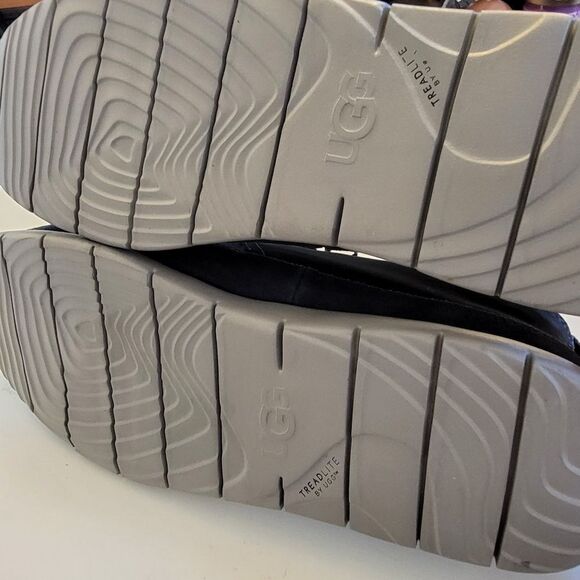 UGG Freamon Waterproof Leather Chukka Boot - Picture 7 of 8